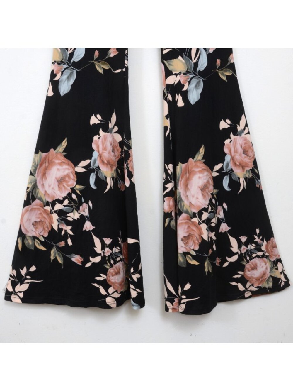 Nu Label Women's LG Black Floral Palazzo Pants Bell Bottom Flare Leggings Yoga - Picture 2 of 7